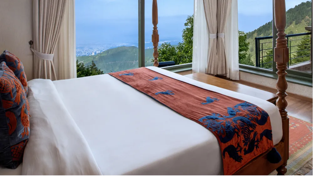 Valley View Family Suite With Balcony